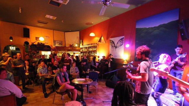 Image of live music venue Bar 303.